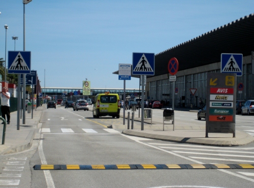 Returning your car hire to Barcelona Airport Terminal 2